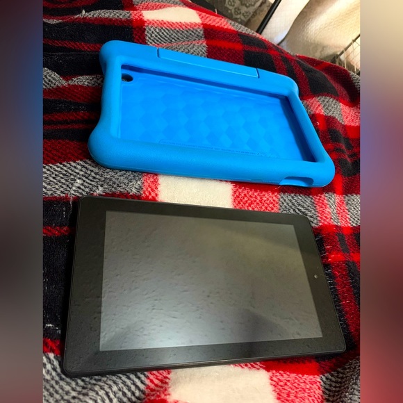 Amazon Fire Kid’s Tablet with Kid Proof Case - Picture 1 of 14